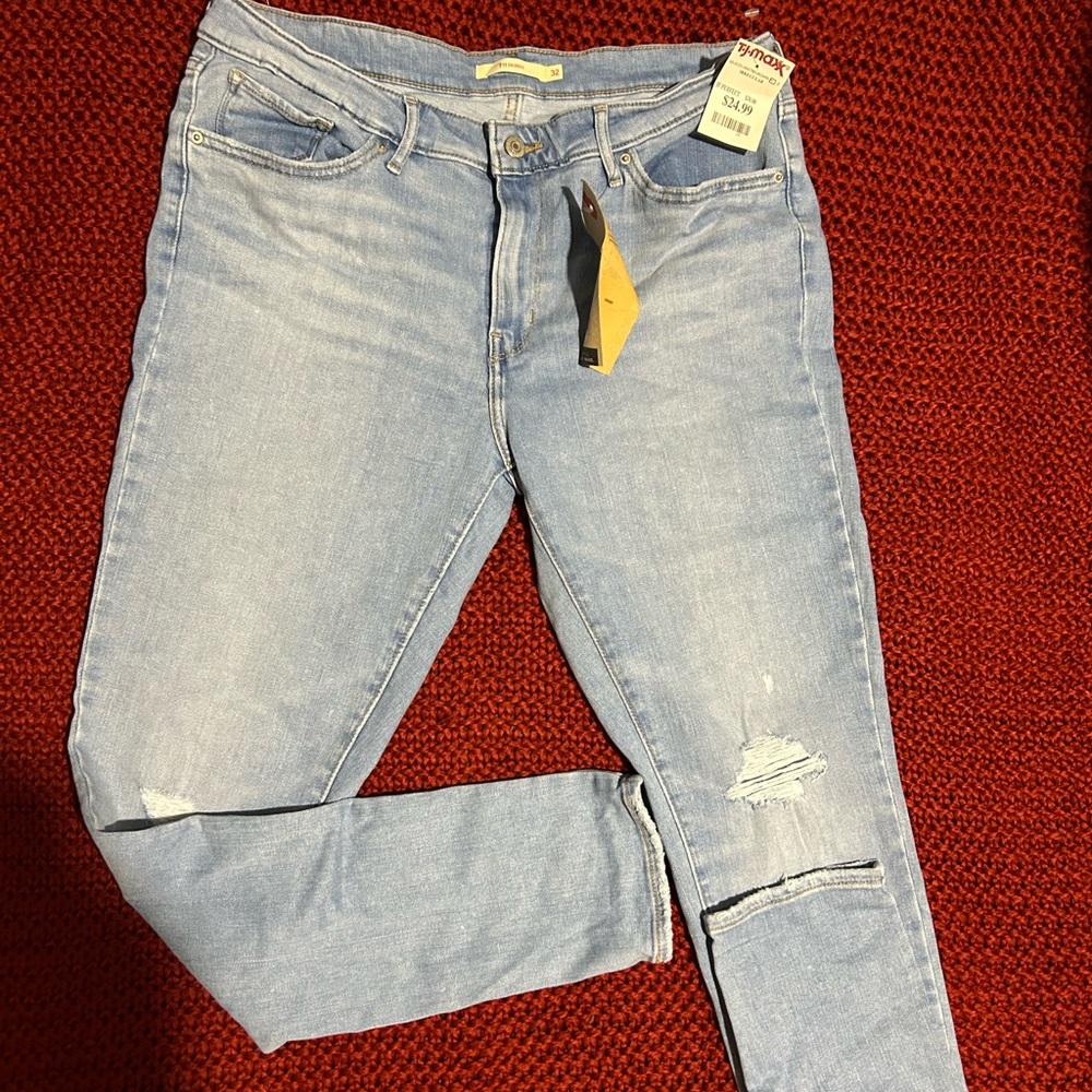 Levi’s 711 Skinny Jeans Size 32